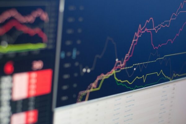 Top Wealth Management News and Trends Every Investor Should Follow in 2026